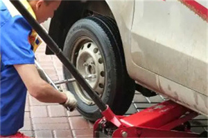 紫金附近拖车24小时服务热线电话