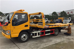 紫金哪里有拖车服务