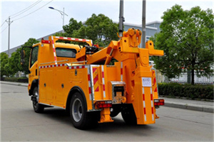 紫金高速路拖车费